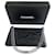Chanel Kamelie schwarze Lackleder-Pochette-Armbandtasche  ref.639356