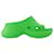 Balenciaga Pool Crocs Slide Rub en vert  ref.648012