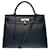 Hermès Eccezionale borsa Hermes Kelly 35 tracolla da sellaio in pelle Courchevel blu notte , finiture in metallo placcato oro Blu navy  ref.677117