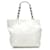 Chanel CC bolsa de couro branca Branco Pele de cordeiro  ref.713202