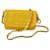 Chanel Yellow pouch Leather  ref.829844