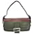 Baguette Fendi en cuir rose  ref.829906