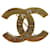 Chanel Alfileres y broches Dorado Metal  ref.1051068