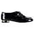 Zapatos Oxford con cordones y adornos de perlas de Chanel en charol negro Cuero  ref.1065444