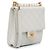 Borsa a tracolla Chanel con perle bianche Mini Chic - vista 2