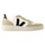 V10 Baskets - Veja - Cuir - Blanc  ref.1124753