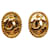 Pendientes de clip Chanel Gold CC Dorado Metal Chapado en oro  ref.1180042