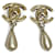 Chanel Boucles d'oreilles pendantes en perles CC 96P Métal Doré  ref.1190715