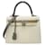 Hermès Hermes Kelly 25 Bege Couro  ref.1197213