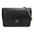 Chanel Bolso bandolera acolchado CC con solapa Negro Cuero  ref.1217313