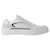 Zapatillas oversize - Alexander Mcqueen - Piel - Blanco/De color negro Cuero Becerro  ref.1217361