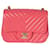 Timeless Mini bolsa Chanel Chevron rosa de pele de cordeiro Couro  ref.1220945