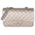 Bolso con solapa forrado clásico mediano de piel de cordero metalizada dorada Chanel Oro blanco  ref.1222902