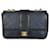 Timeless Chanel Bolso con solapa CC elegante mediano de piel de cordero acolchado negro azul marino Cuero  ref.1223775