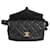 Timeless Bolsa Chanel preta acolchoada em couro de bezerro com aba chique Preto  ref.1241433