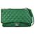Pele de cordeiro clássica Chanel Jumbo verde 3 Bolsa de ombro com aba com compartimento Couro  ref.1283723