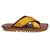 Sandalias planas de cuero marrón y dorado amarillo de Marc Jacobs Goma Satén  ref.1285685