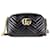 Gucci Marmont Kleine Umhängetasche aus schwarzem Leder  ref.1291991