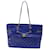 Timeless Chanel Bolsa de compras com zíper frontal grande em couro de bezerro acolchoado azul Bezerro-como bezerro  ref.1292116