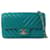 Bolso bandolera con solapa rectangular de piel de cordero acolchada Chanel Mini Chevron azul Cuero  ref.1293126