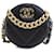 Chanel Pele de cordeiro preta 19 Embreagem redonda com corrente Preto Couro  ref.1296480