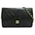 Chanel Gesteppte Umhängetasche mit CC-Klappe Schwarz Leder  ref.1311091