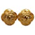 Chanel Pendientes de clip con trébol arabesco CC Dorado  ref.1311249