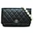 Chanel Bolso CC de piel acolchada con solapa y cadena de perlas Negro Piel de cordero  ref.1312516