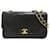 Bolsa de ombro com aba preta Chanel pequena clássica forrada de pele de cordeiro Preto Couro  ref.1313302