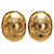 Pendientes de clip Chanel CC dorados Chapado en oro  ref.1313388