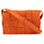 Bottega Veneta Maxi Intrecciato Cassette Sac à bandoulière en cuir en orange vif  ref.1317912