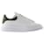 Übergroße Sneakers – Alexander Mcqueen – Leder – Weiß/Khaki Kalbähnliches Kalb  ref.1318624