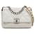 Chanel Médio Branco 19 Bolsa com aba de pele de cordeiro Couro  ref.1351088