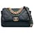 Chanel Blu Grande Pelle di Agnello 19 Patta Blu scuro  ref.1377163