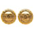 Boucles d'oreilles à clip Chanel CC dorées Plaqué or  ref.1387419