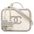 Borsa a tracolla Vanity Case in filigrana CC media caviale Chanel bianca Bianco Pelle  ref.1387512