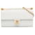 Wallet On Chain Portefeuille à perles chic en cuir de chèvre Chanel blanc sur sac à bandoulière en chaîne  ref.1389291