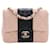 Sac à bandoulière à rabat unique en cuir d'agneau classique bicolore Mini Square Chanel rose  ref.1389438
