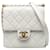 Borsa a tracolla con patta Chanel piccola in pelle di agnello bianca con perle chic Bianco  ref.1389927