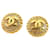 Boucles d'oreilles à clip Chanel CC dorées Plaqué or  ref.1390153