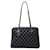 Classique Chanel shopping Cuir Noir  ref.1393163
