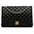 Chanel Black Jumbo Clássico Aba forrada de pele de cordeiro Preto Couro  ref.1420773