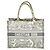 CHRISTIAN DIOR Medium Dior Book Graue Bestickte Tasche Weiß