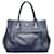 Prada Handtasche aus Kalbsleder mit Dreieckslogo BN2795 in sehr gutem Zustand Blau  ref.1438863