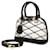 Bolso Alma BB de piel de cordero Louis Vuitton Negro Blanco Cuero  ref.1466934