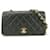 Borsa a spalla Chanel in verde oliva