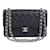 Bolsa de ombro em couro caviar preto Chanel  ref.1511818