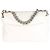 Bolsa Chanel 19 pequena em couro de cordeiro acolchoado branco - vista 2