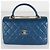 Borsa a mano media in pelle di agnello trapuntata blu navy Chanel - vista 8