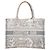 Medium Book Tote aus Toile de Jouy von Dior Grau
